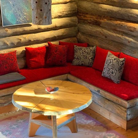 לוסטו Logwood Chalet מראה חיצוני תמונה