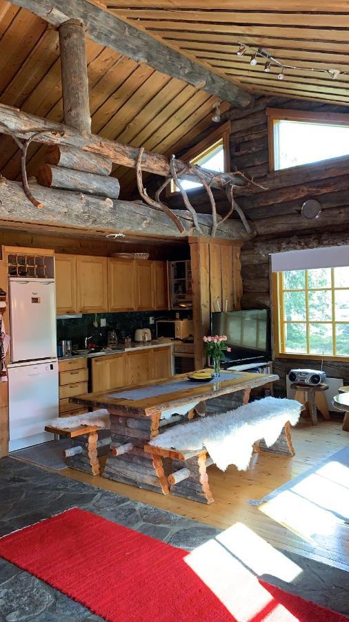 לוסטו Logwood Chalet מראה חיצוני תמונה