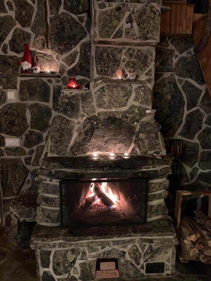 לוסטו Logwood Chalet מראה חיצוני תמונה